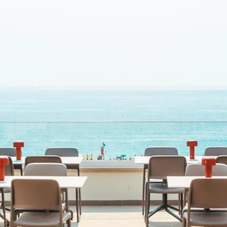 Alluz - Boutique By The Sea Nazaré